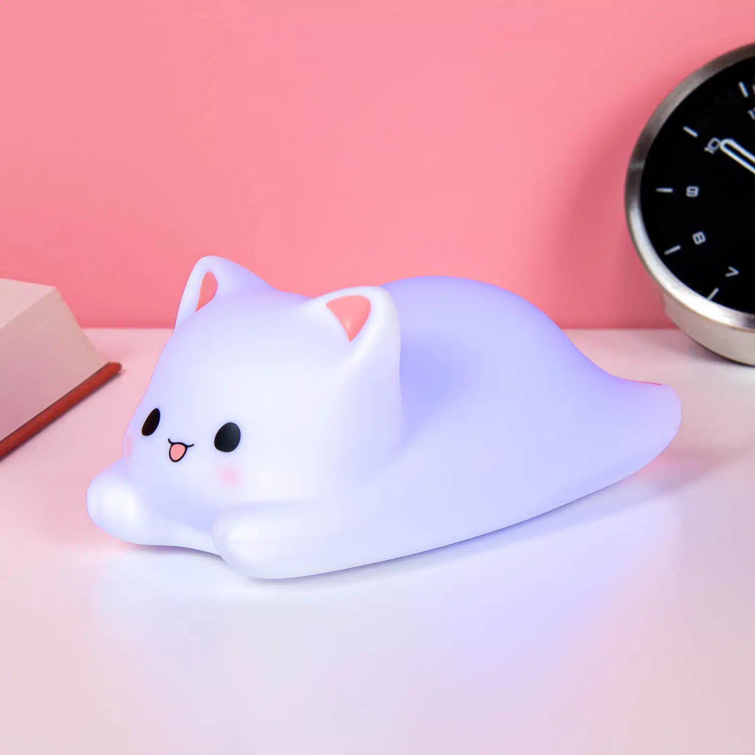 Liegende Katze Nachtlicht