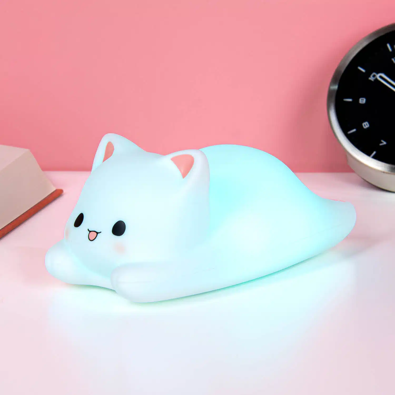 Liegende Katze Nachtlicht