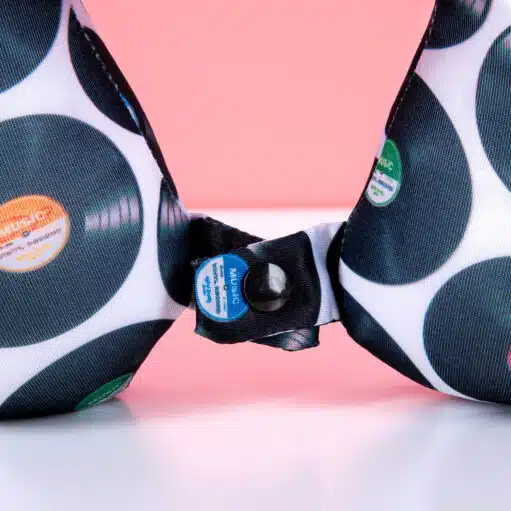 Schallplatten-Nackenkissen