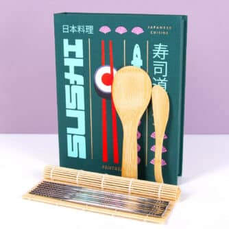 Essentials Buch mit Sushi-Werkzeugen