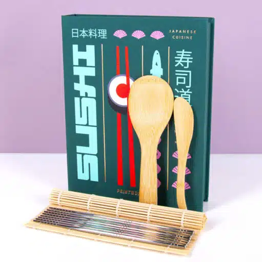 Essentials Buch mit Sushi-Werkzeugen
