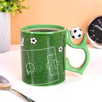 Fußball Tasse mit drehbarem Ball