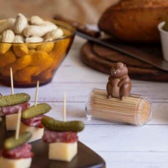 Biber-Cocktailspießhalter