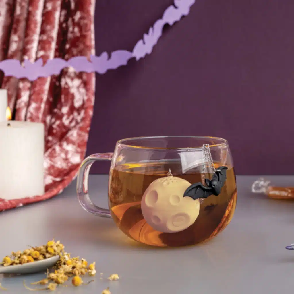 Mond und Fledermaus Tea Infuser
