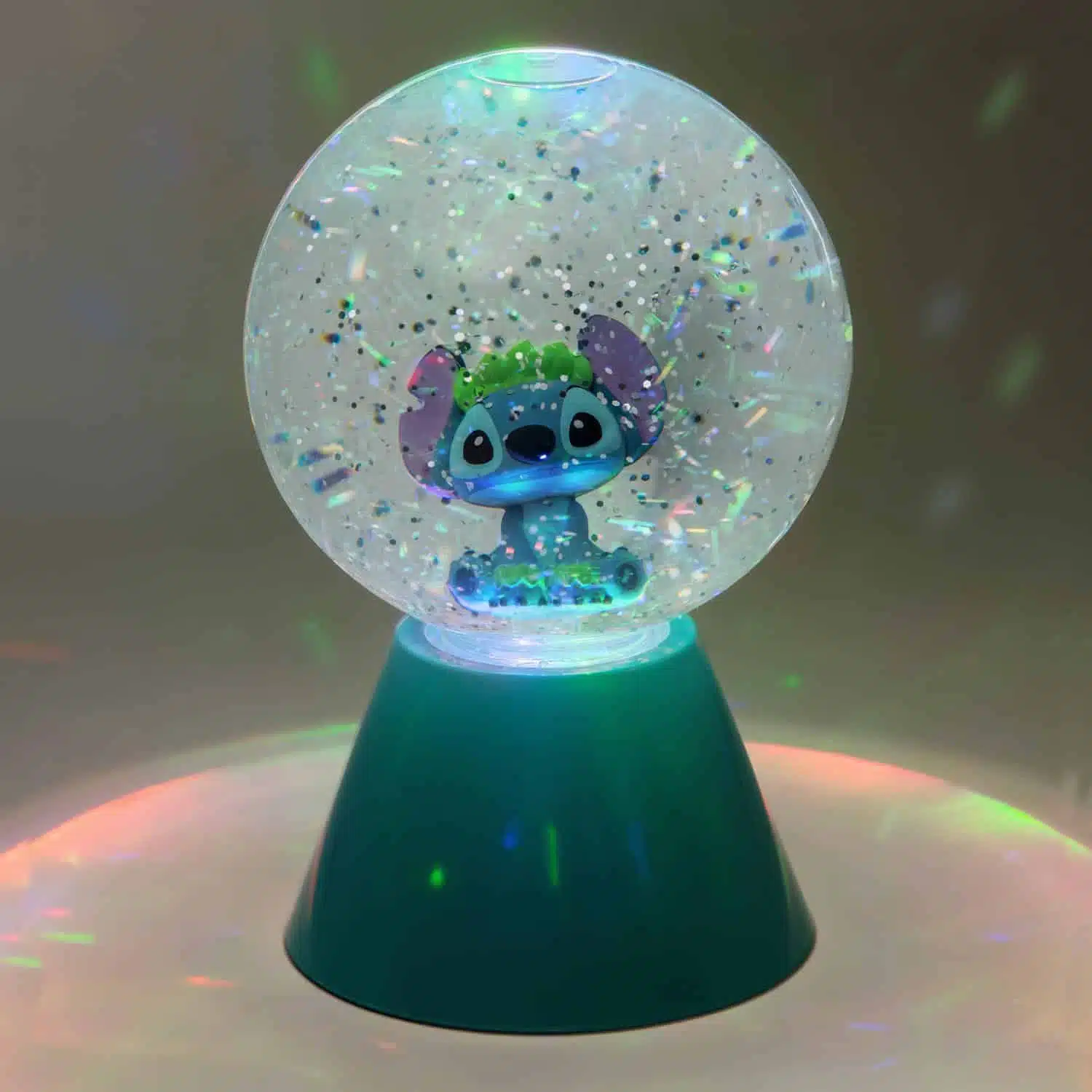 Disney Stitch Glitzerkugel mit LED-Beleuchtung