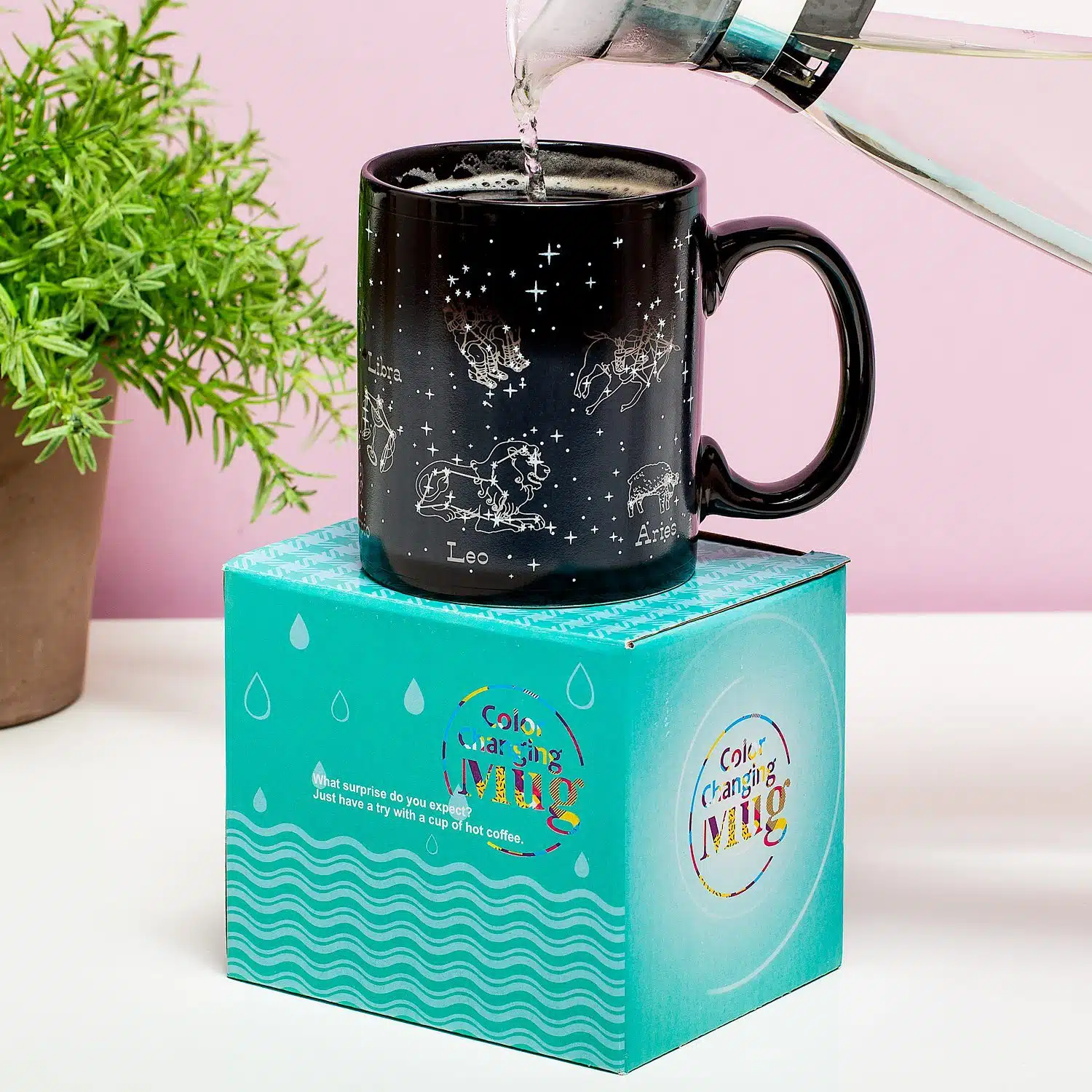 Wรคrmeempfindliche Tasse mit Sternzeichen