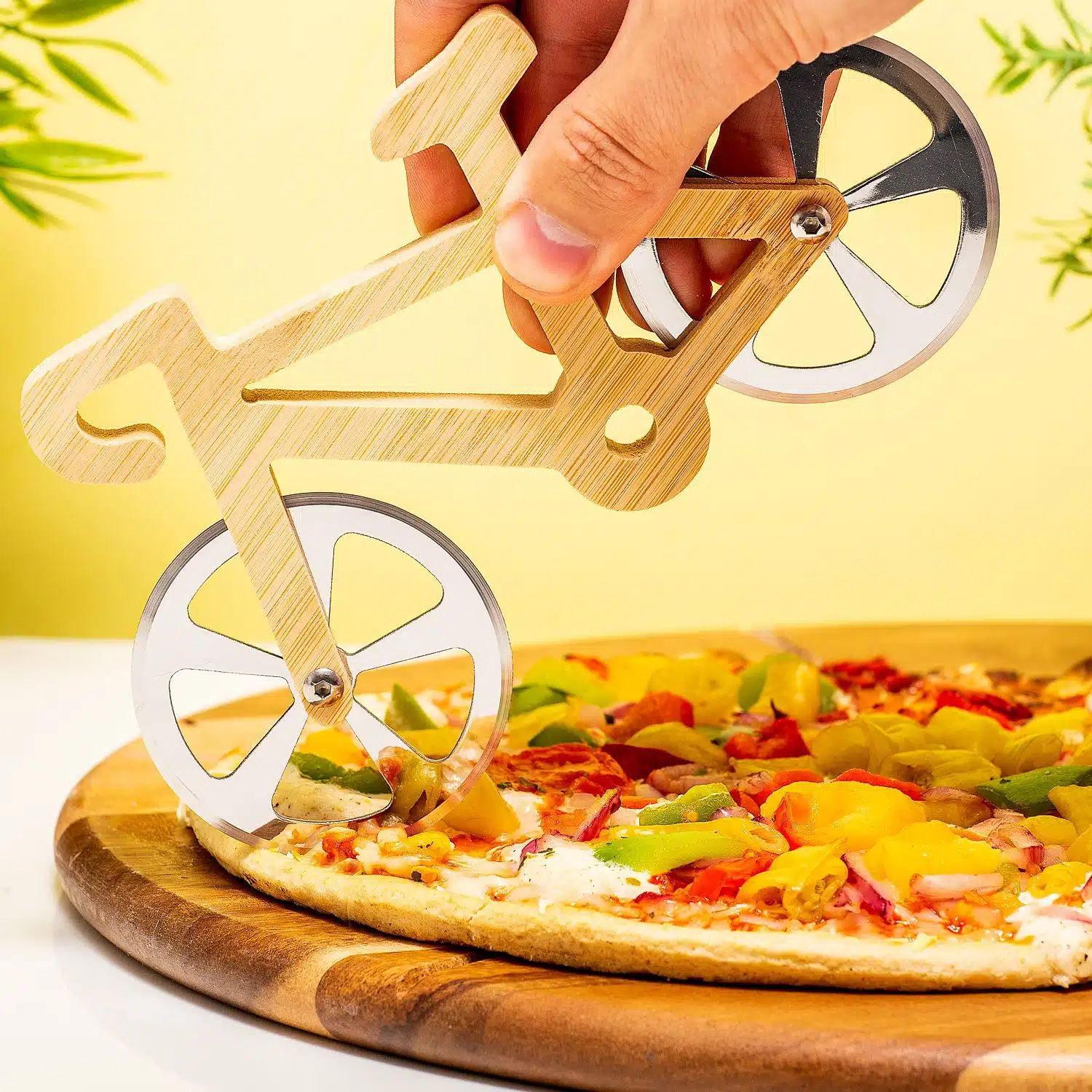Fahrrad-Pizzaschneider aus Holz