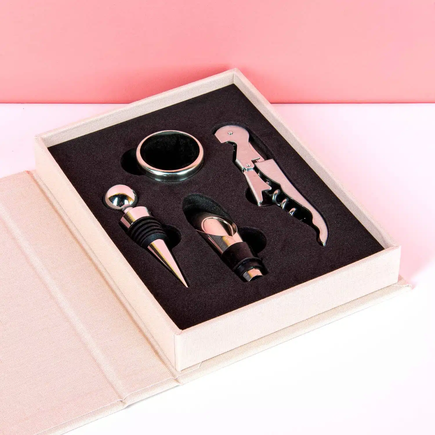 Essentials Buch mit Wein-Werkzeugen