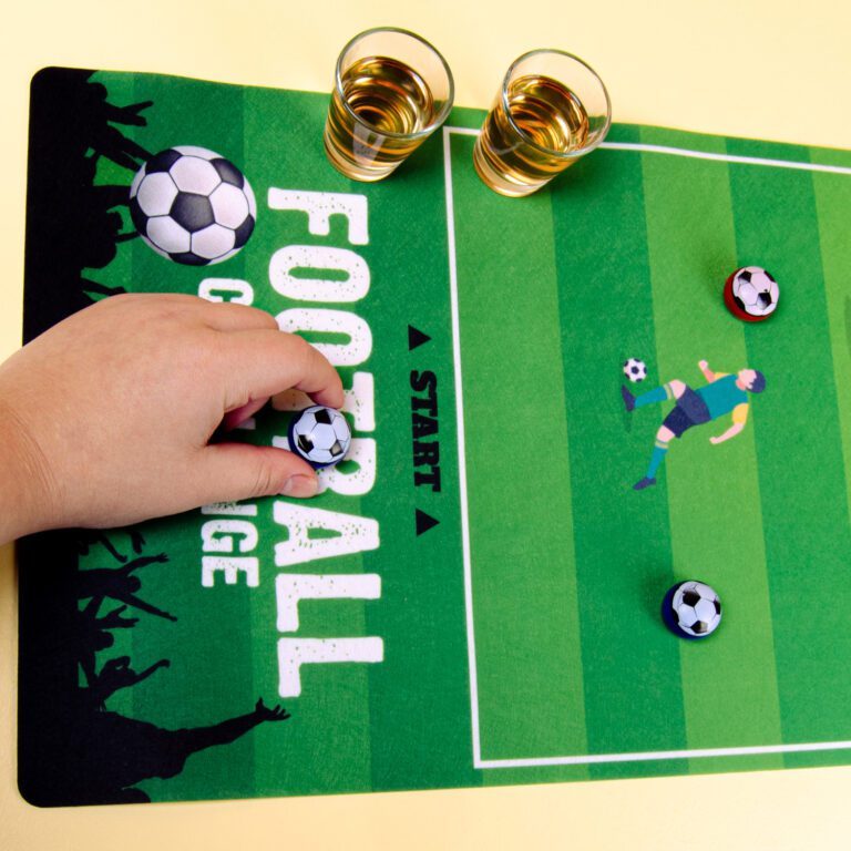 Sport Trinkspiel mit Schnapsgläsern