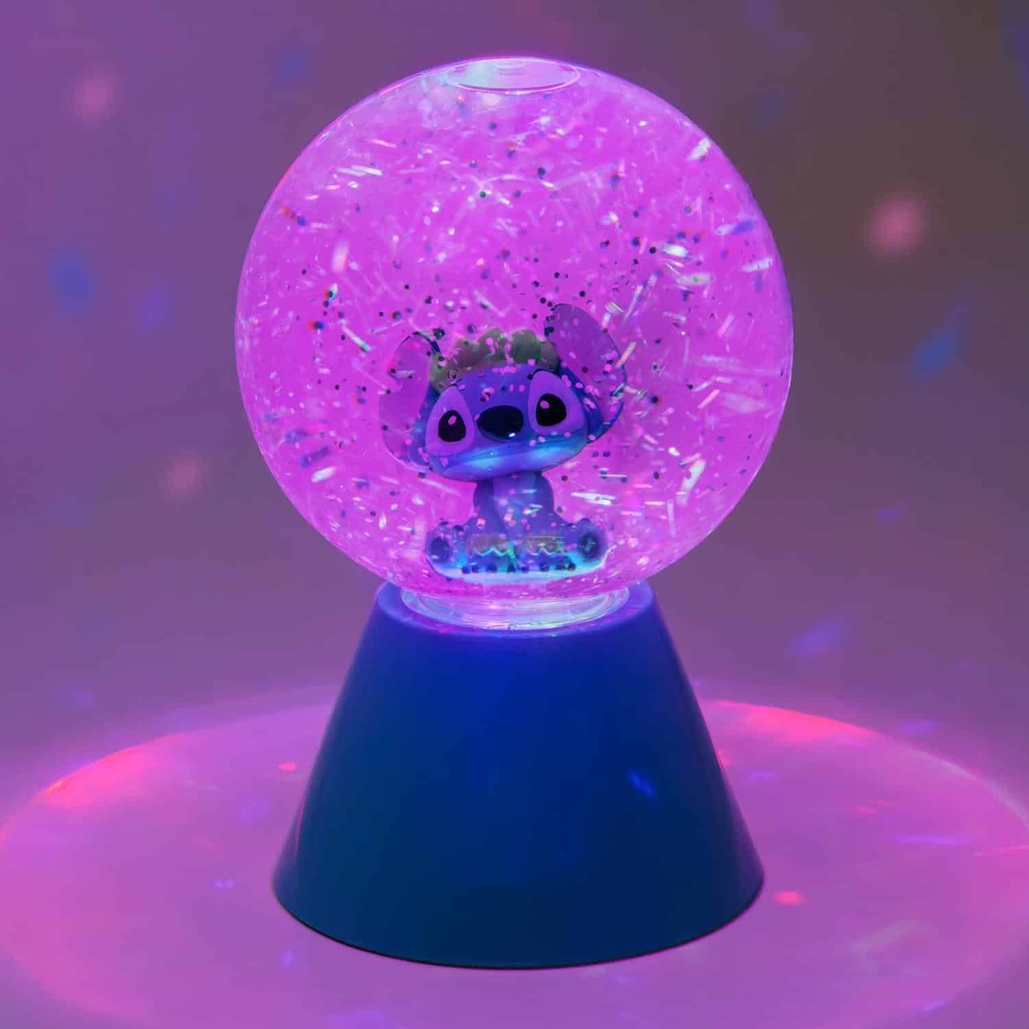 Disney Stitch Glitzerkugel mit LED-Beleuchtung