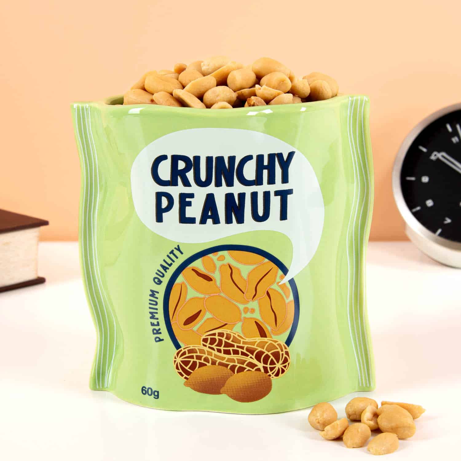 Erdnusstüten-Blumentopf