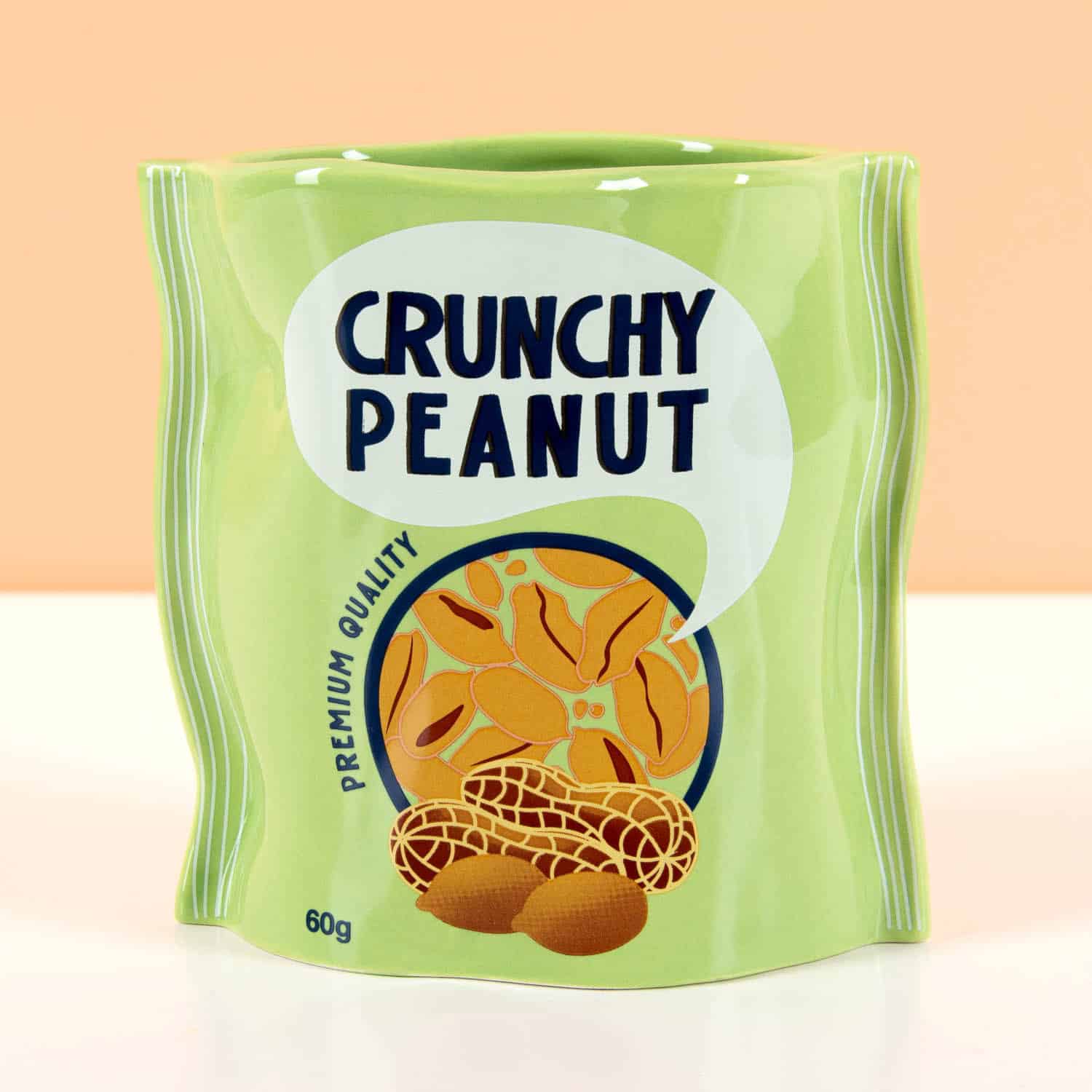 Erdnusstüten-Blumentopf