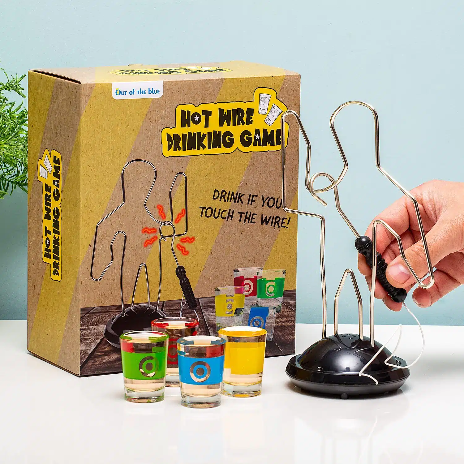 Spiral-Trinkspiel mit Schnapsglรคsern