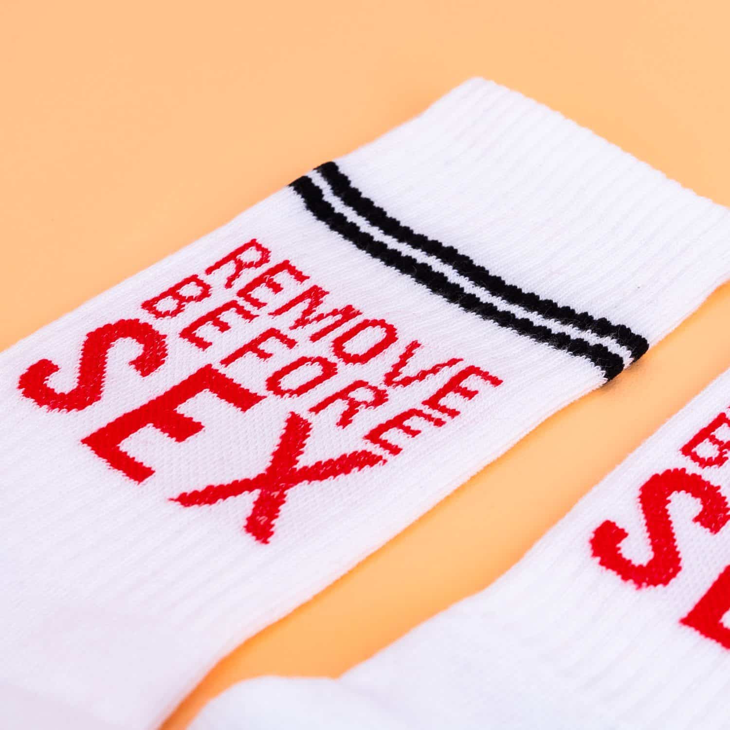 Remove Before Sex Socken