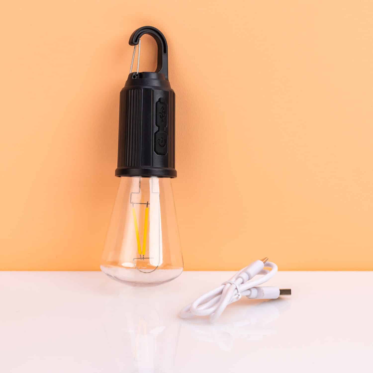 Hรคngende Campinglampe