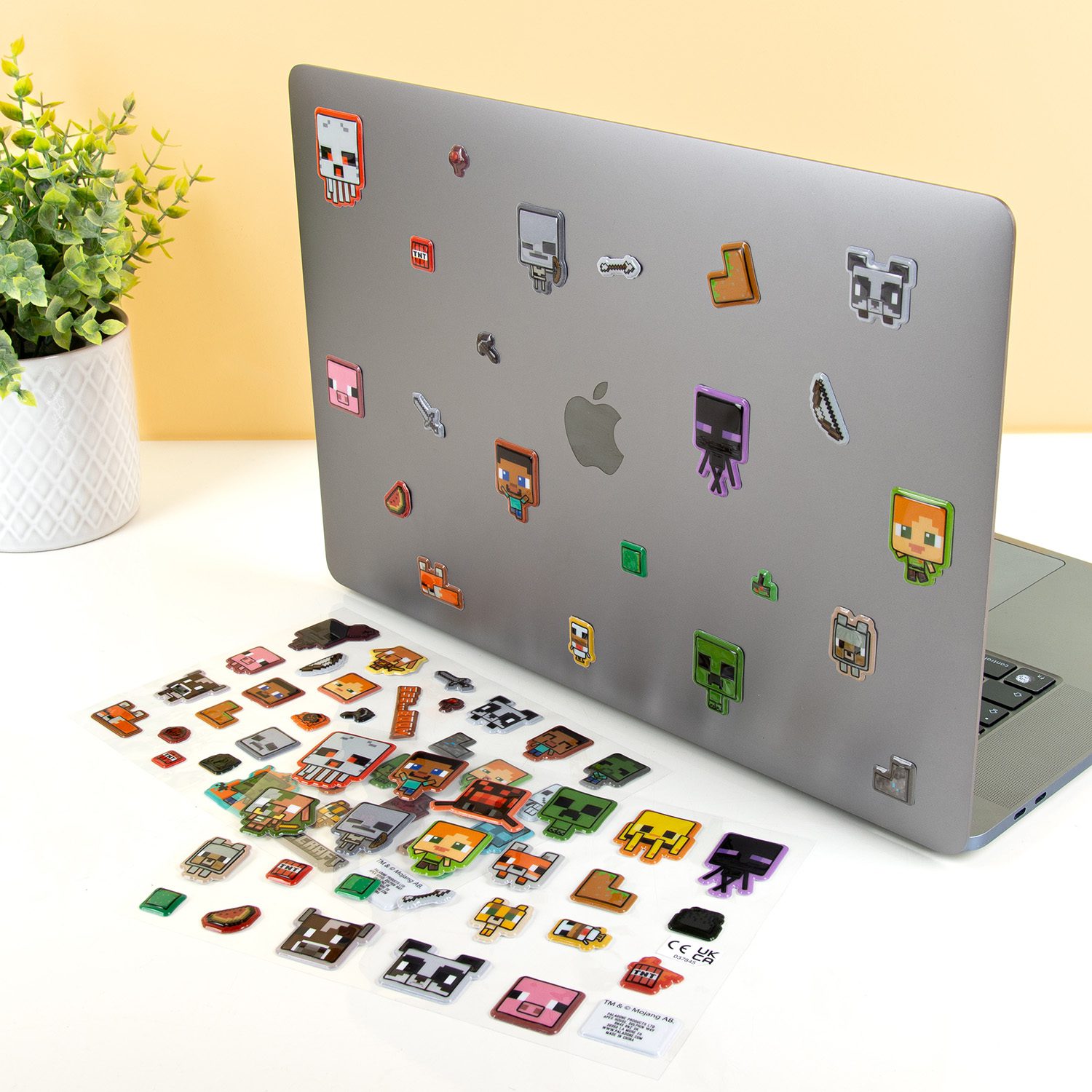 Minecraft Puffy Gadget-Sticker