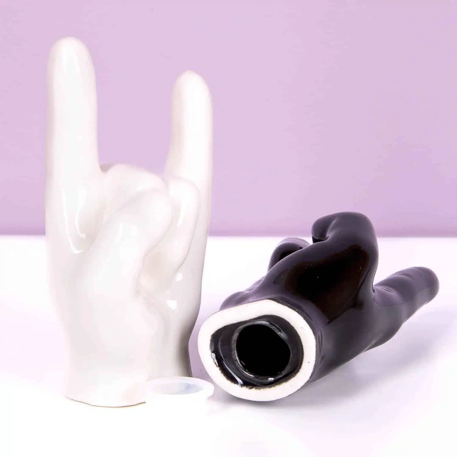 Rockhand Salz- und Pfefferstreuer