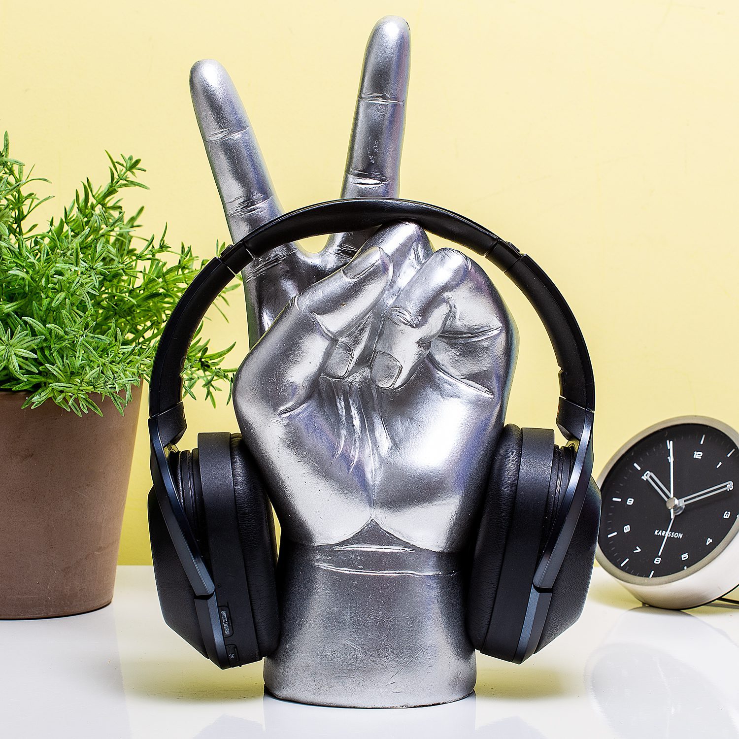 Peace Out Kopfhörerhalter