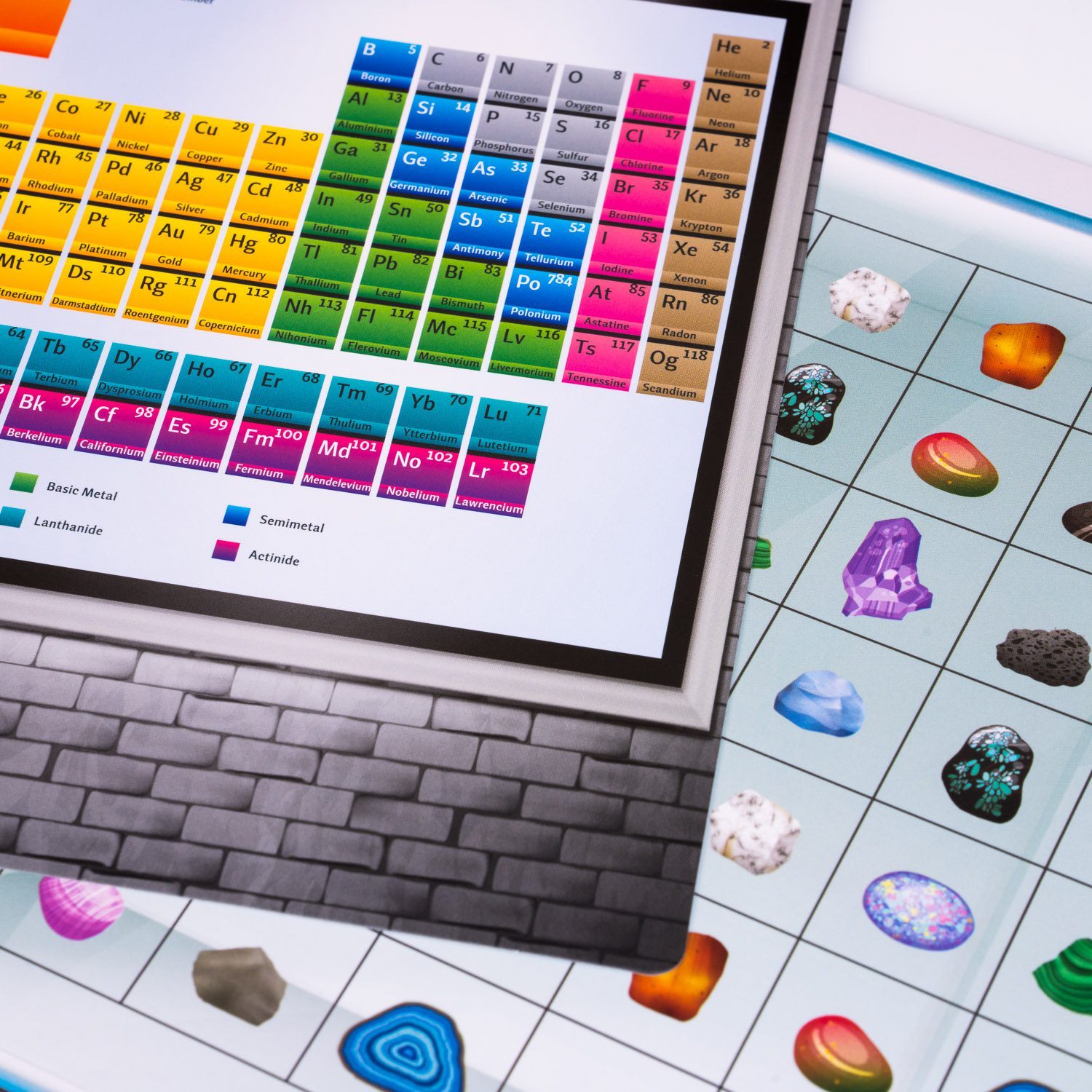 Host Your Own Escape Room Spiel