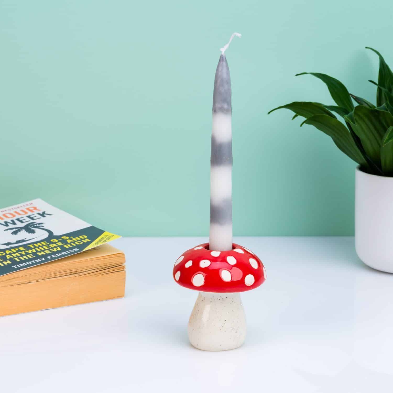 Pilzkerzenhalter