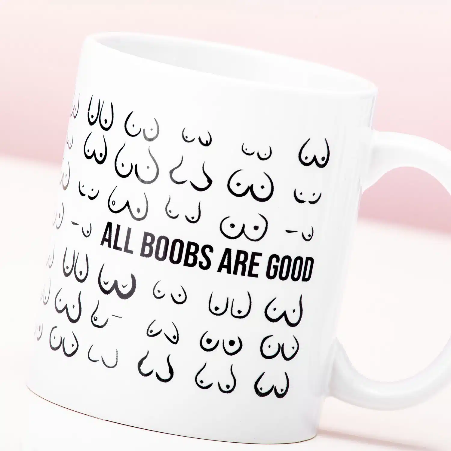 Alle Brüste sind gute Tasse