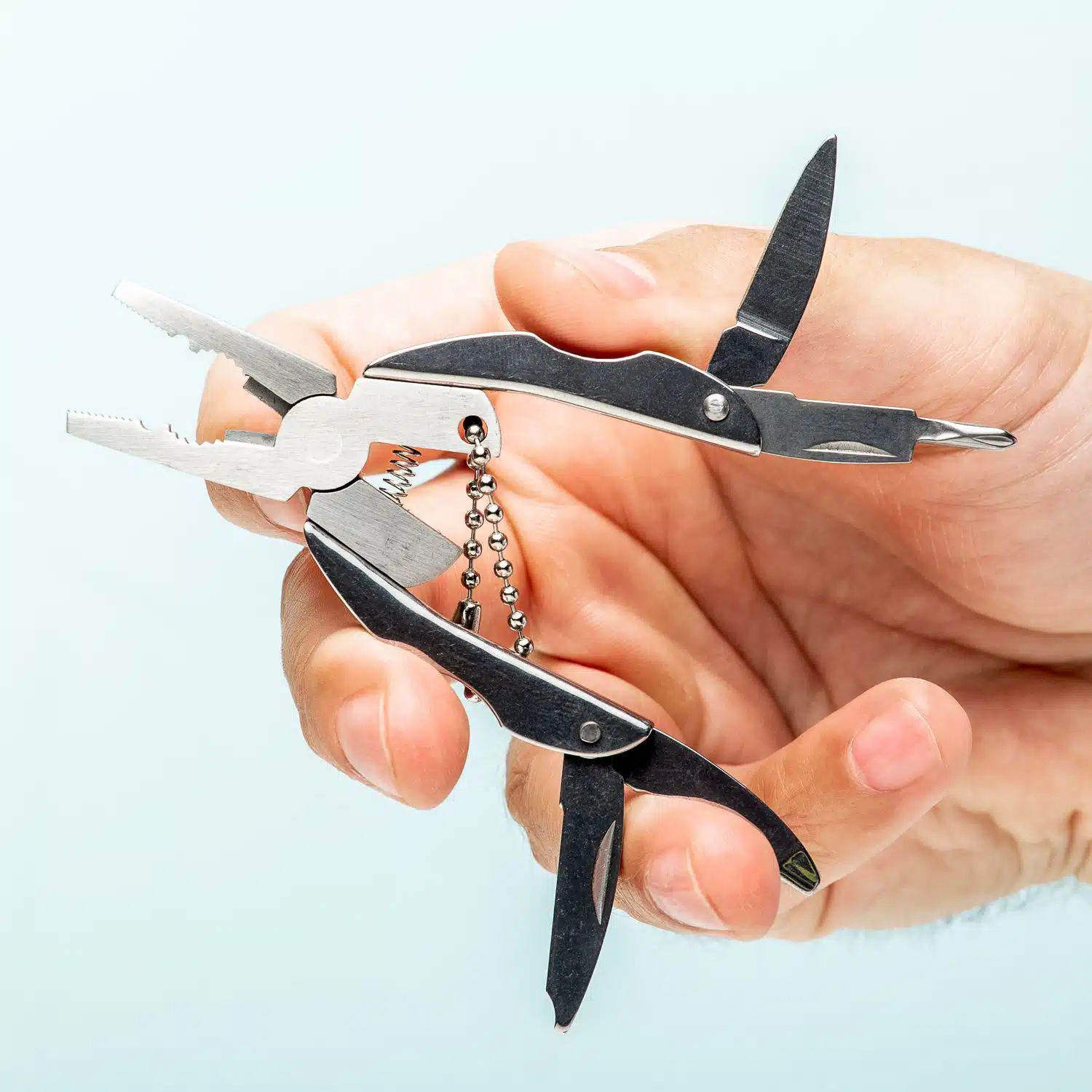 Skarabรคus Multitool 5-in-1