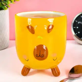 Kopfรผber Capibara Tasse