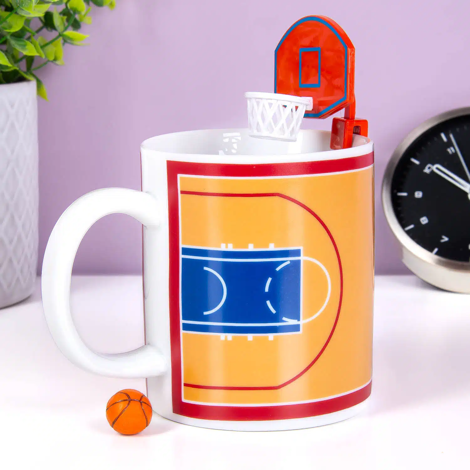 Basketbal mok met bal