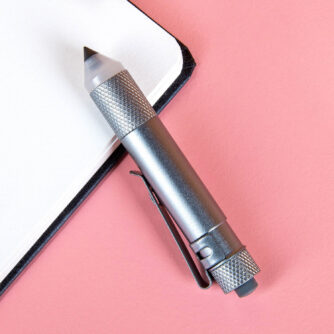 Ewiger Bleistift mit Licht