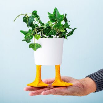 Blumentopf mit Entenfüßen - Groß