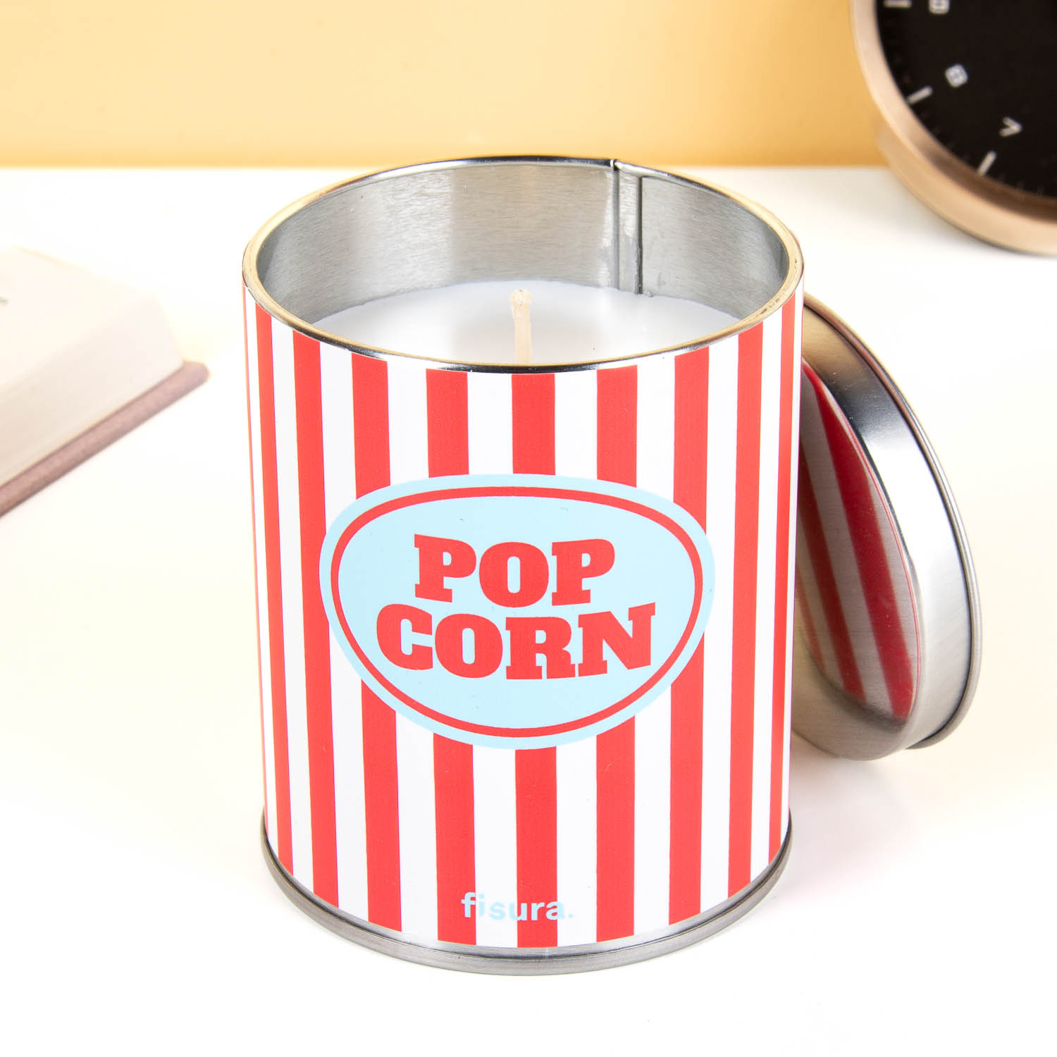 Popcorn geurkaars-Kaars uit