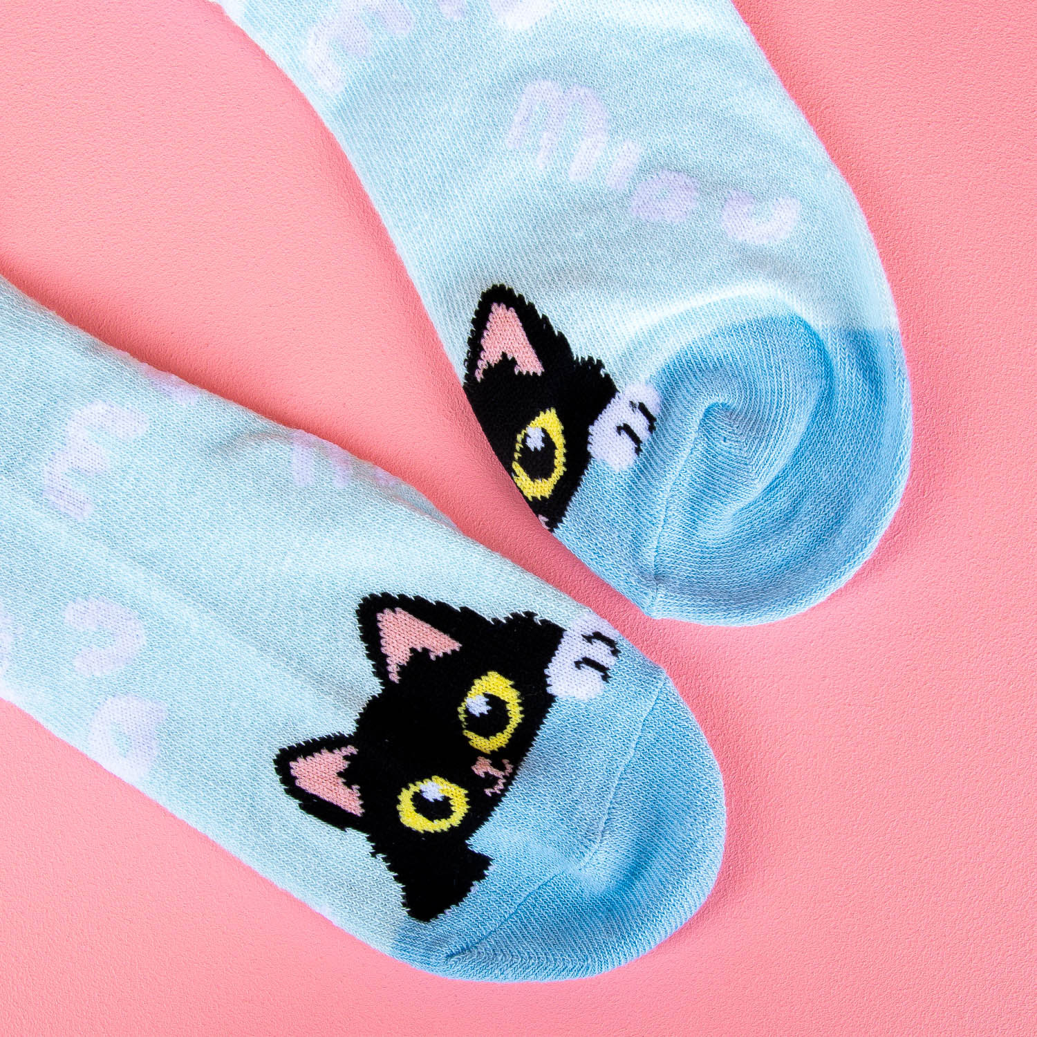 Socks, Cat-Detail 2