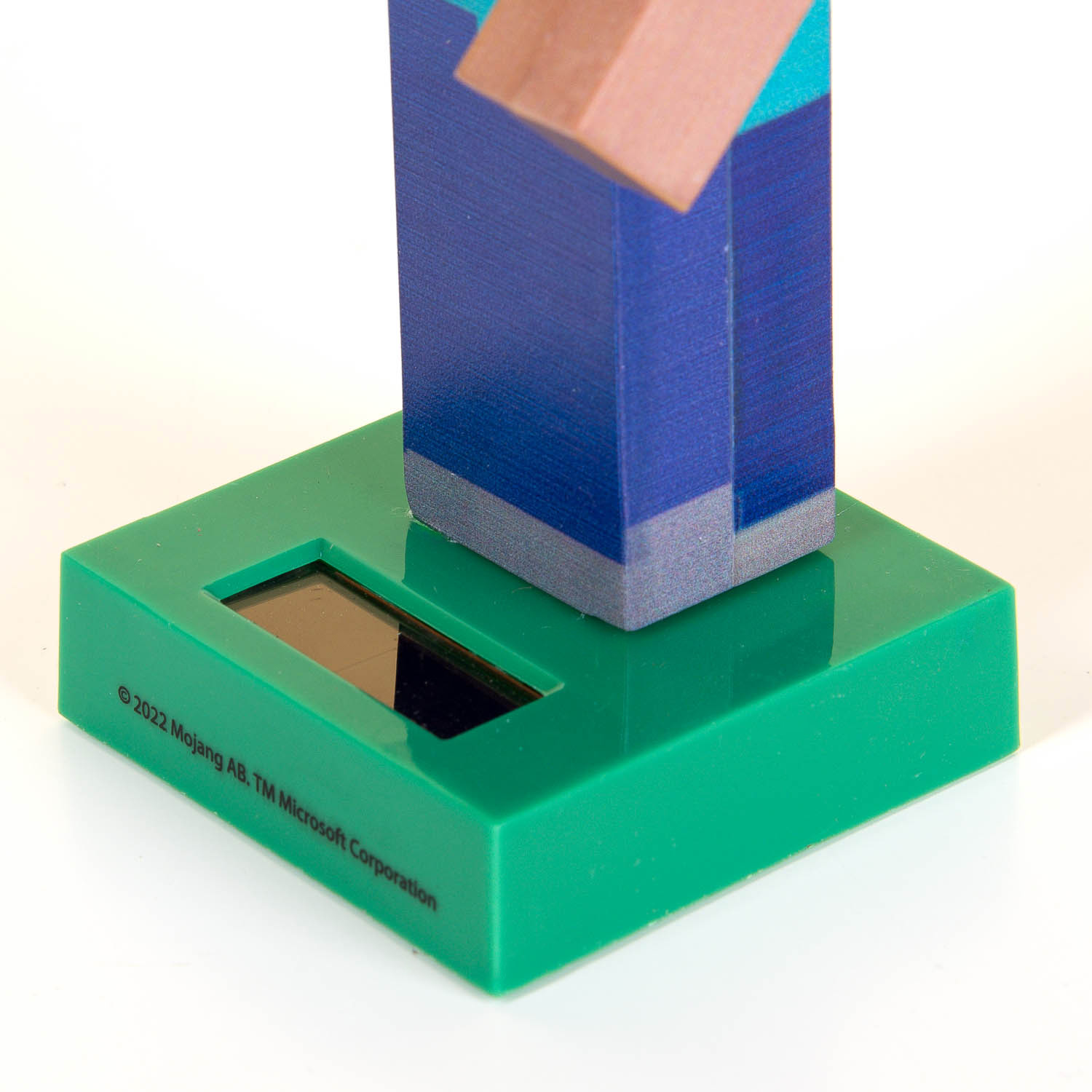 Minecraft Steve Figur mit Solarantrieb