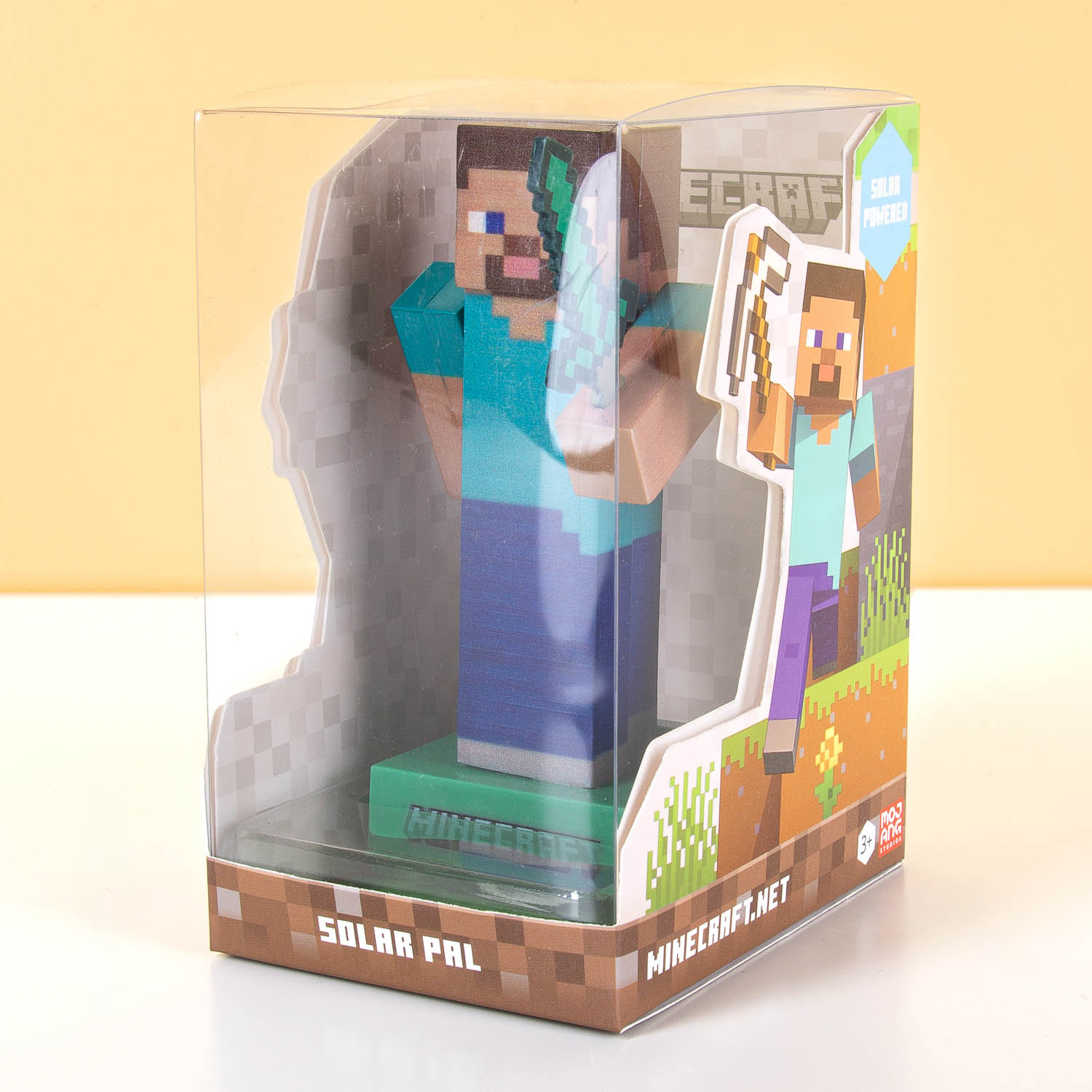 Minecraft Steve Figur mit Solarantrieb