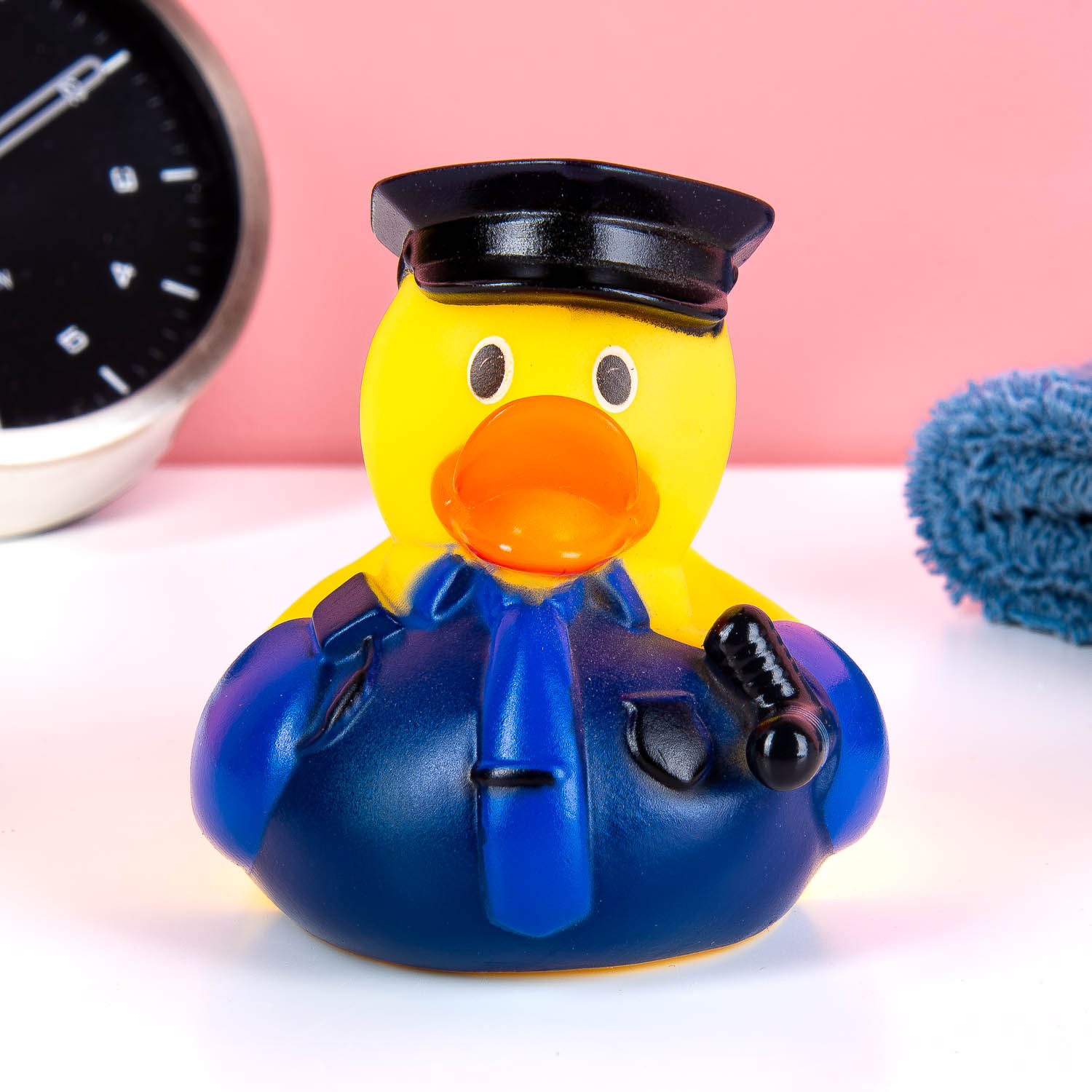 Bath Duck, Police-Vooraanzicht